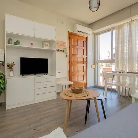 Apart Muy Centrico, Tranquilo Y Confortable **A/C-Wifi** Seville Exterior photo
